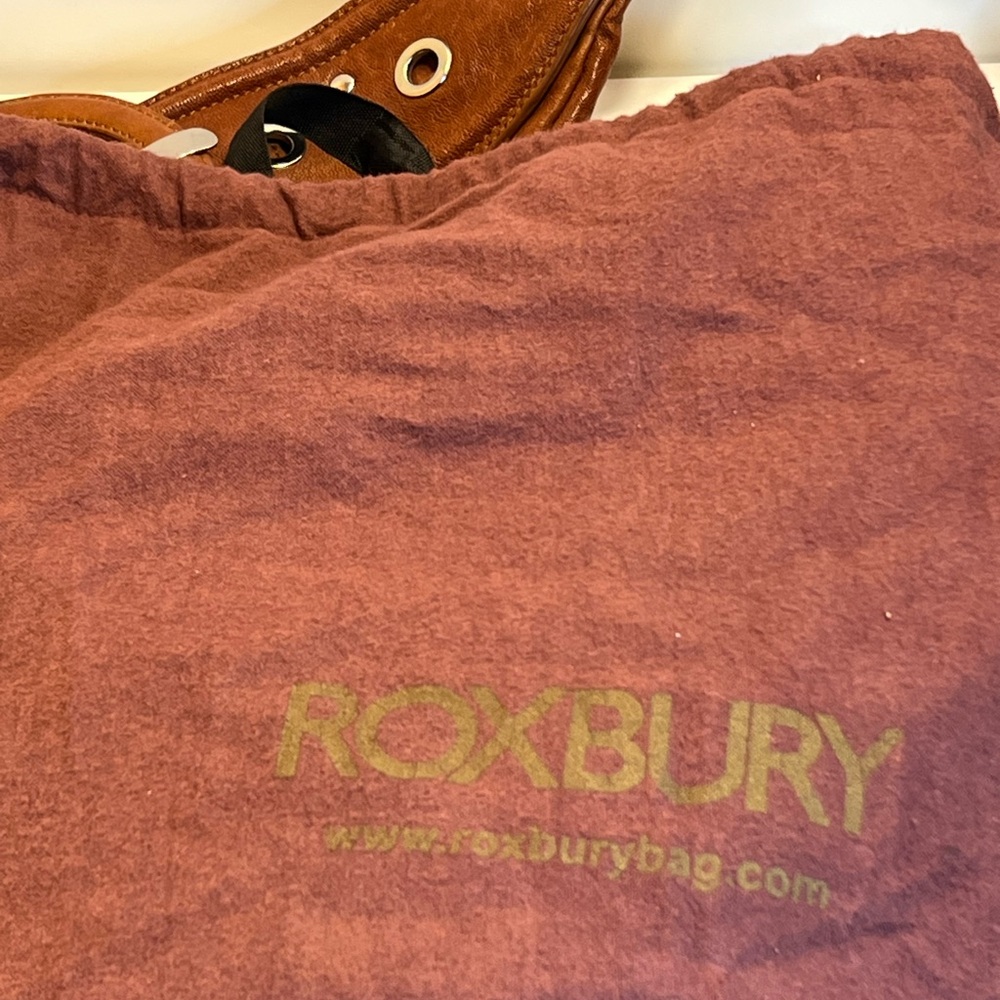 Roxbury Leather Brown with Silver Hardware Shoulder Bag - Picture 9 of 9